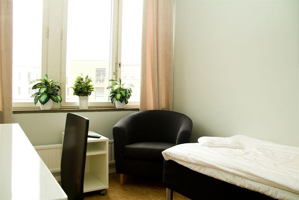 Masthuggsterrassens Hostel Gothenburg Exterior photo
